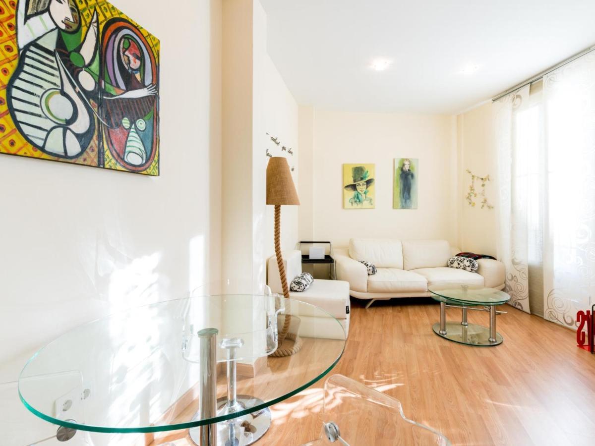 Holi-Rent Goya Lägenhet Sevilla Exteriör bild