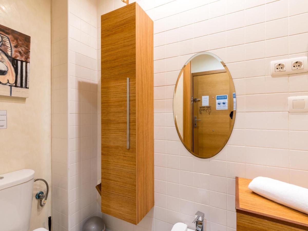 Holi-Rent Goya Lägenhet Sevilla Exteriör bild